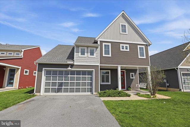 1411 WILLOW CREEK DR, Mount Joy, PA 17552