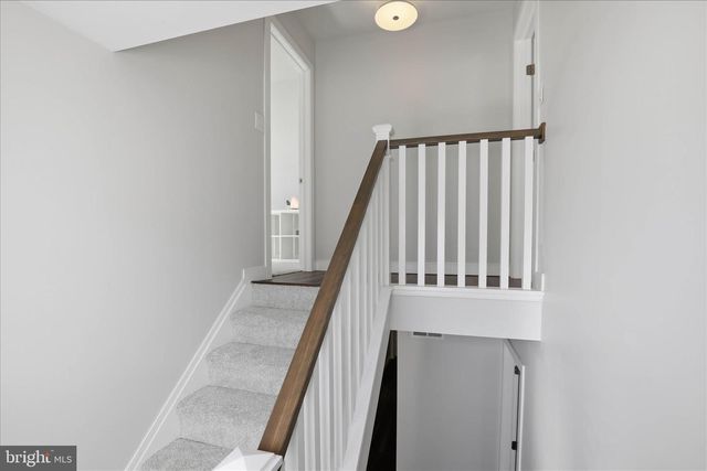 1411 WILLOW CREEK DR, Mount Joy, PA 17552