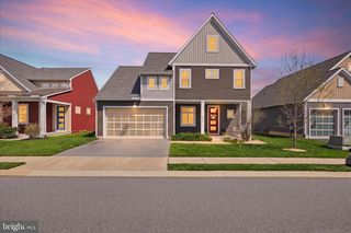 1411 WILLOW CREEK DR, Mount Joy, PA 17552