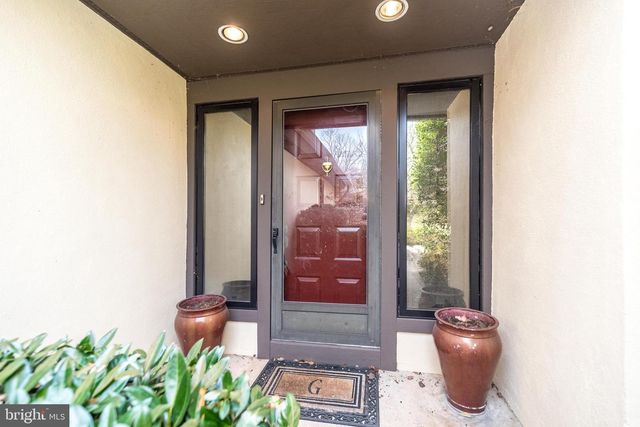 11 STEEPLECHASE LN, Blue Bell, PA 19422