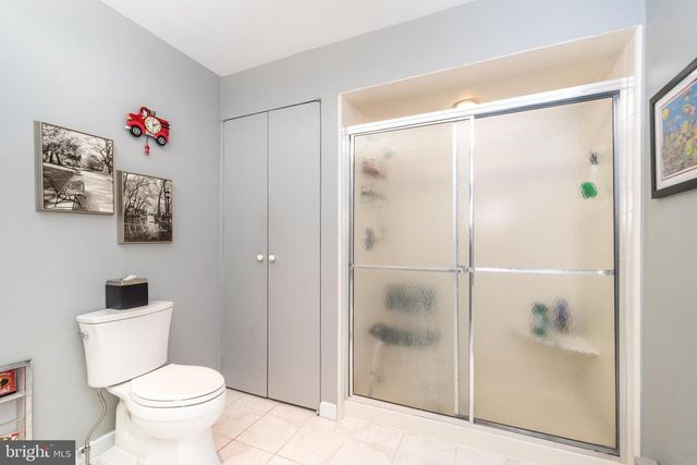 11 STEEPLECHASE LN, Blue Bell, PA 19422