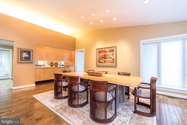 11 STEEPLECHASE LN, Blue Bell, PA 19422