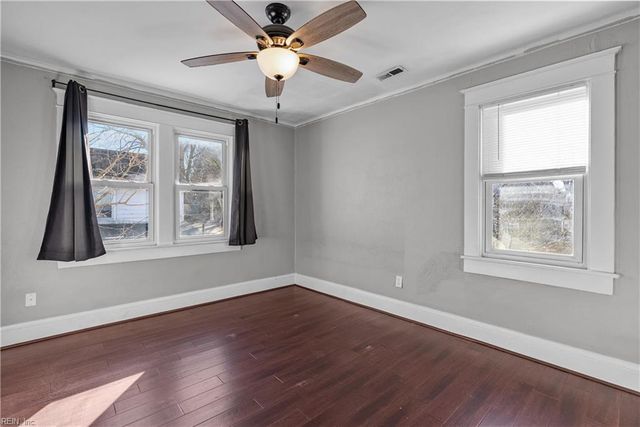 921 Oaklawn AVE, Norfolk, VA 23504