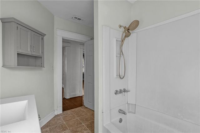 921 Oaklawn AVE, Norfolk, VA 23504