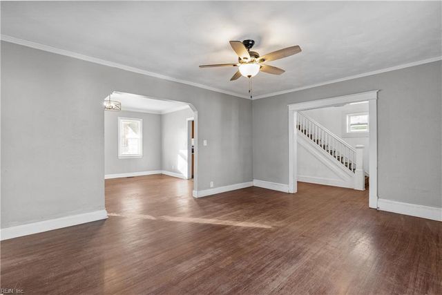 921 Oaklawn AVE, Norfolk, VA 23504