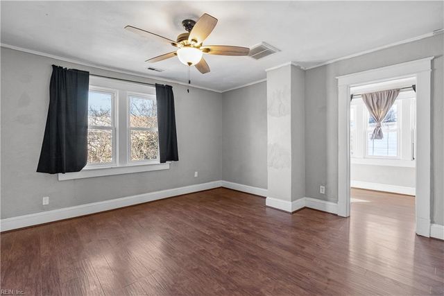 921 Oaklawn AVE, Norfolk, VA 23504