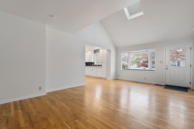 3106 Somerford Road, Columbus, OH 43221