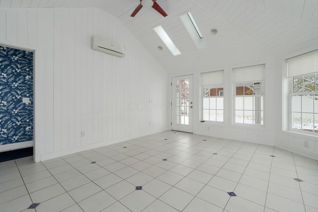 3106 Somerford Road, Columbus, OH 43221