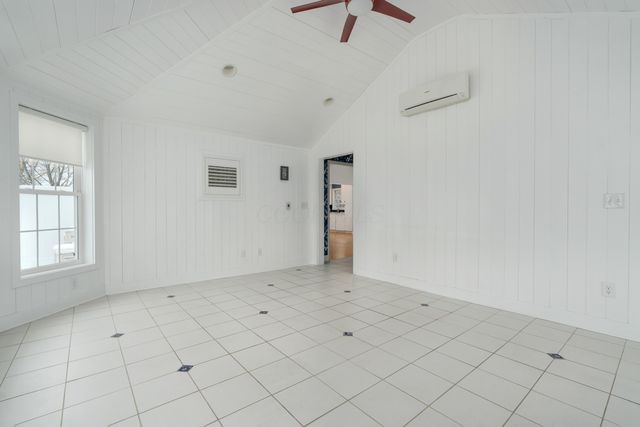 3106 Somerford Road, Columbus, OH 43221