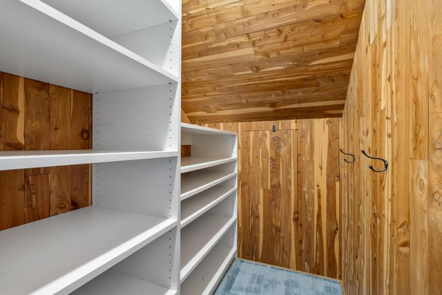 3106 Somerford Road, Columbus, OH 43221