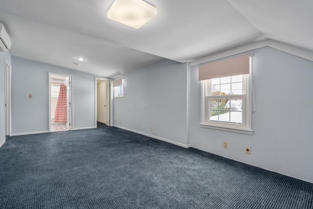 3106 Somerford Road, Columbus, OH 43221