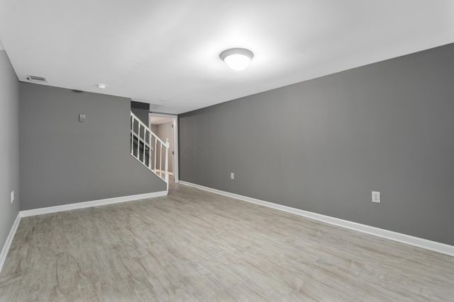 3106 Somerford Road, Columbus, OH 43221