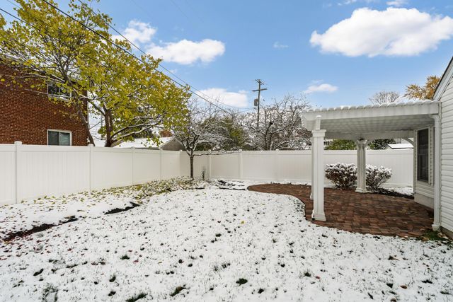 3106 Somerford Road, Columbus, OH 43221