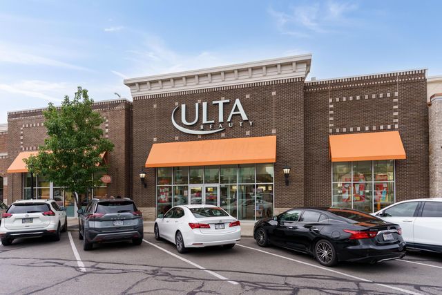 3106 Somerford Road, Columbus, OH 43221