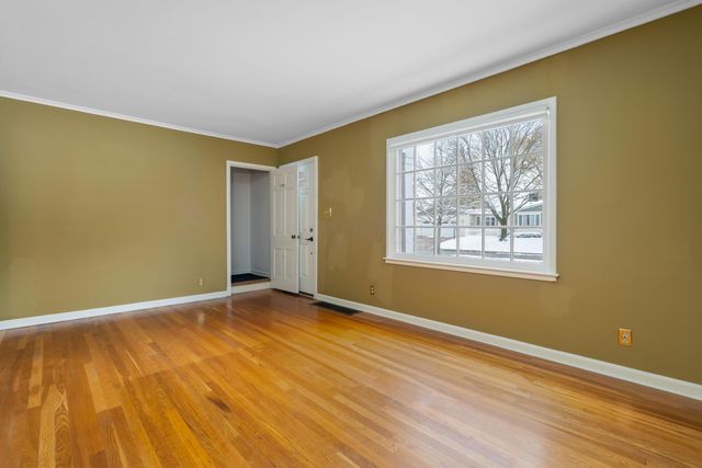 3106 Somerford Road, Columbus, OH 43221