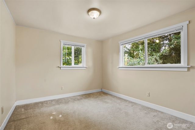 8003 NE 203RD ST, Kenmore, WA 98028