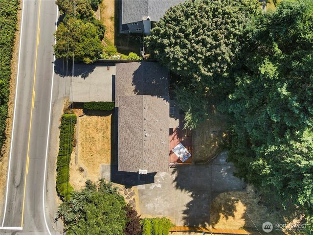 8003 NE 203RD ST, Kenmore, WA 98028