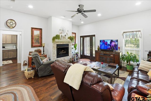 12800 CR 1311, Malakoff, TX 75148