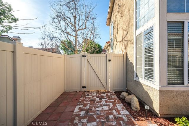 1111 Portofino Court 101, Corona, CA 92881