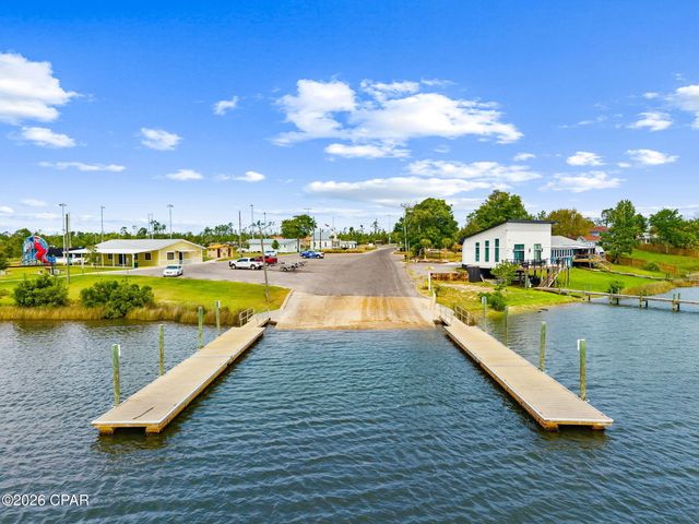 424 Viola Avenue, Panama City, FL 32404