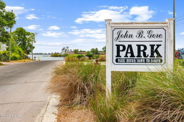 424 Viola Avenue, Panama City, FL 32404
