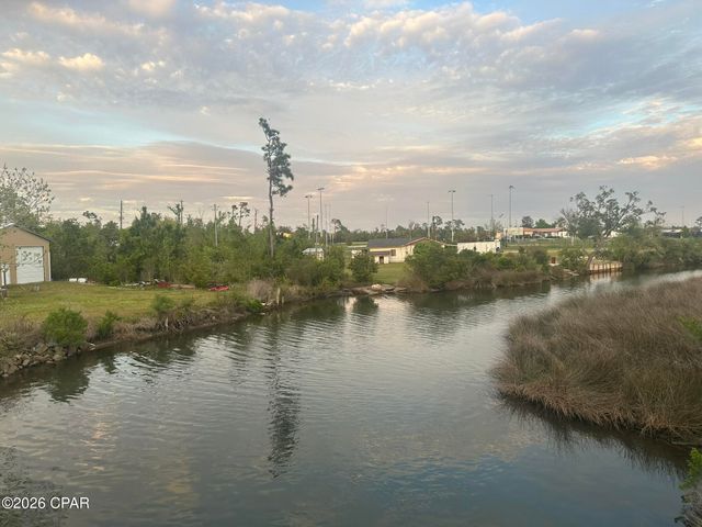 424 Viola Avenue, Panama City, FL 32404