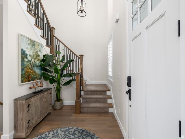 1023 S CANDLELIGHT DR, Saratoga Springs, UT 84045