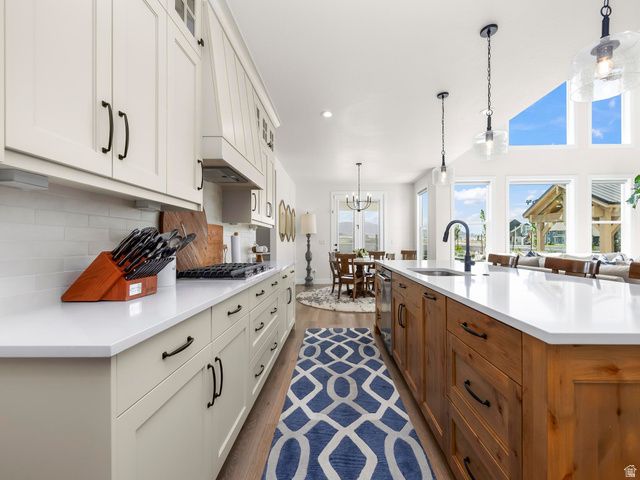 1023 S CANDLELIGHT DR, Saratoga Springs, UT 84045