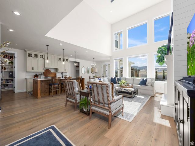 1023 S CANDLELIGHT DR, Saratoga Springs, UT 84045
