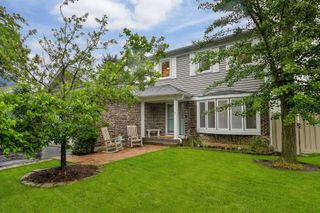 1210 Robin Drive, Elk Grove Village, IL 60007