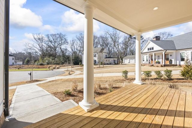 690 Foster Park Lane, Madison, GA 30650