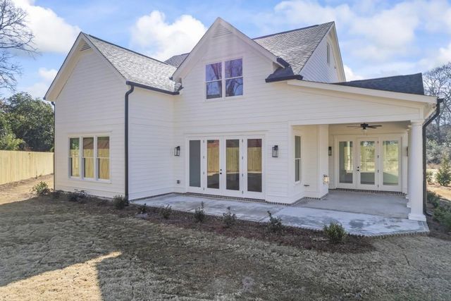 690 Foster Park Lane, Madison, GA 30650