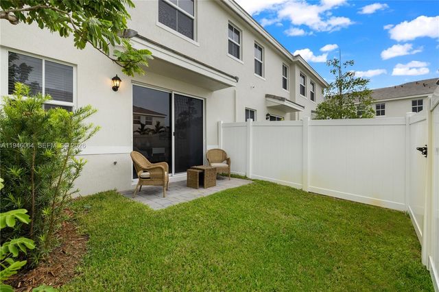 131 SW 171st Lane, Pembroke Pines, FL 33027