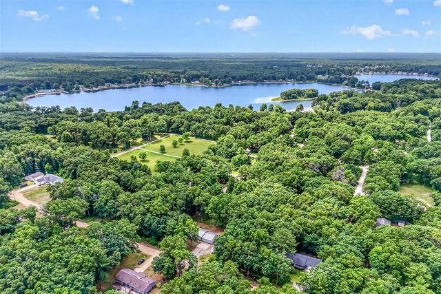 6471 Scott Road, Twin Lake, MI 49457