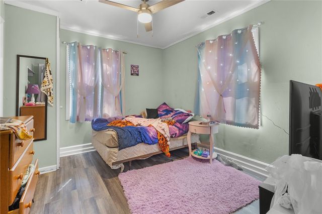 303 S Elm Street, Pendleton, SC 29670
