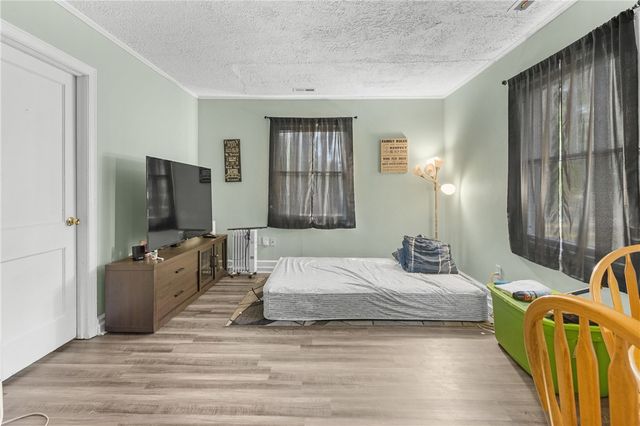 303 S Elm Street, Pendleton, SC 29670