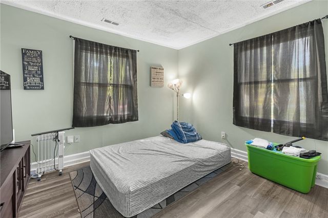 303 S Elm Street, Pendleton, SC 29670