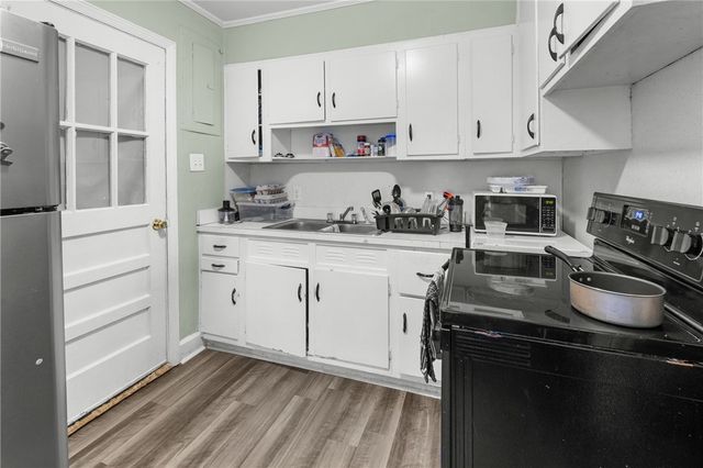 303 S Elm Street, Pendleton, SC 29670