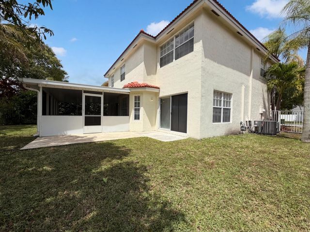 73 Gables Boulevard, Weston, FL 33326