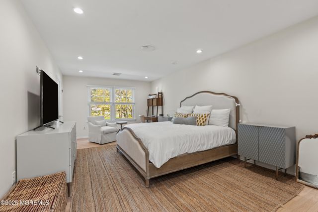704 Deal Road, Oakhurst, NJ 07755