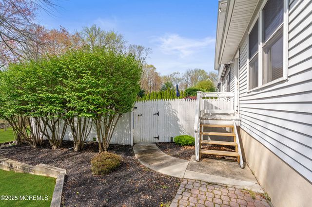 704 Deal Road, Oakhurst, NJ 07755