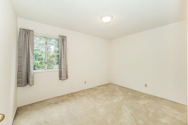 9659 N Shenandoah Ln, Fresno, CA 93720