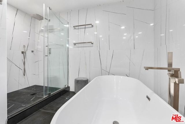 3539 Alana Drive, Sherman Oaks, CA 91403