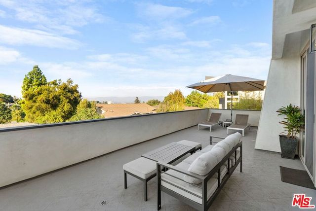 3539 Alana Drive, Sherman Oaks, CA 91403