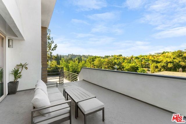 3539 Alana Drive, Sherman Oaks, CA 91403