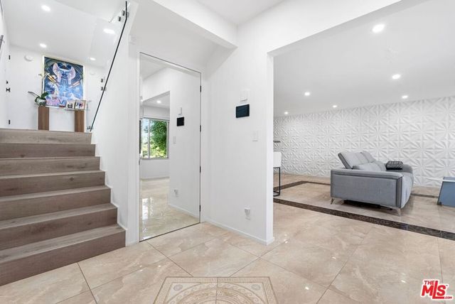 3539 Alana Drive, Sherman Oaks, CA 91403