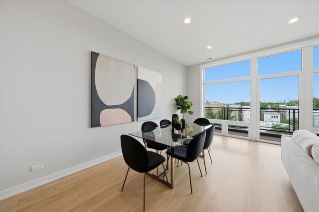 934 N California Avenue 4N, Chicago, IL 60622