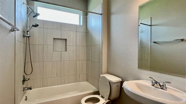 17212 Alturas Ave, Pflugerville, TX 78660