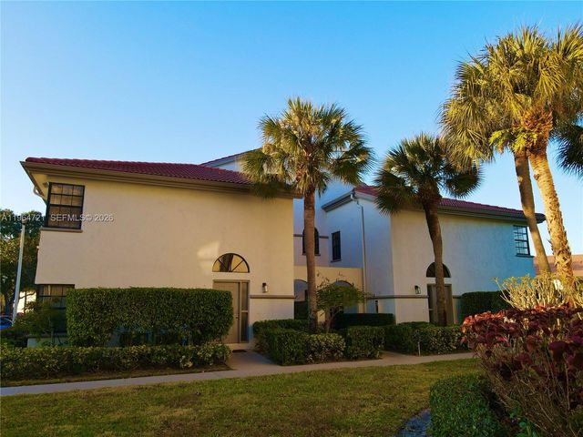 5258 Europa Drive H, Boynton Beach, FL 33437