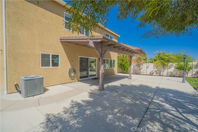 26954 Cherry Willow dr, Canyon Country, CA 91387